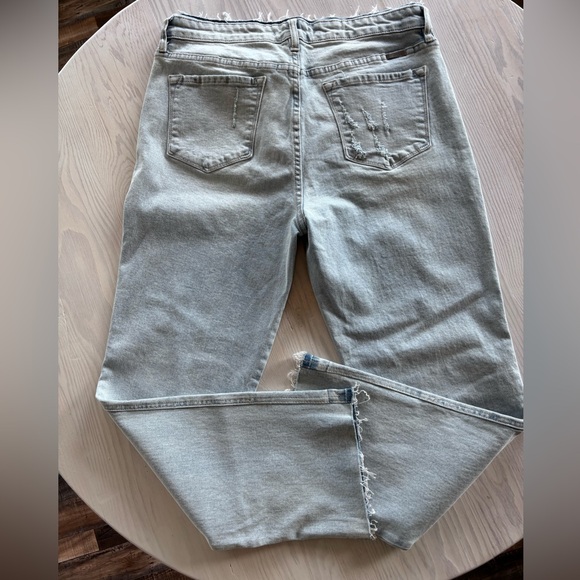 KanCan Light Wash Straight Leg Jeans - Picture 2 of 4